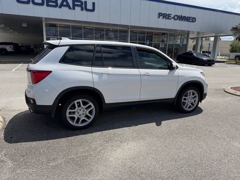Used 2024 Honda Passport EX-L image 3