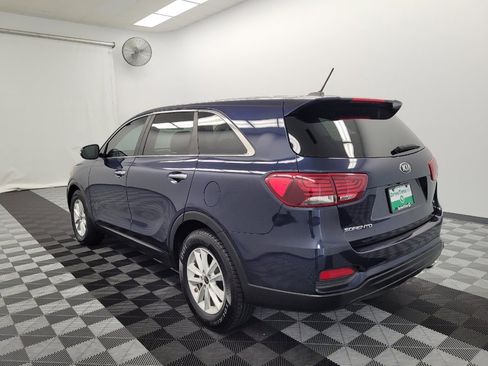 Used 2020 Kia Sorento FWD V6 image 5