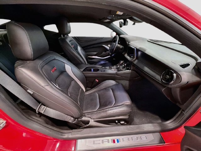 Used 2021 Chevrolet Camaro SS RWD image 22