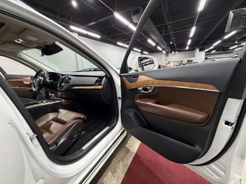 Used 2018 Volvo XC90 T6 Inscription w/ Convenience Package image 34
