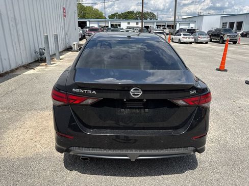 Used 2021 Nissan Sentra SR FWD image 7