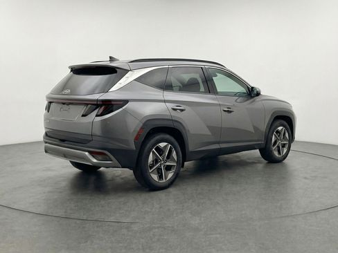 Used 2025 Hyundai Tucson SEL image 9