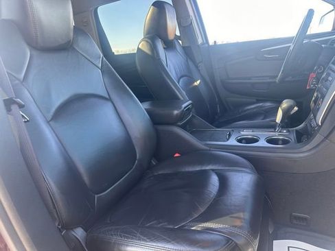 Used 2009 Chevrolet Traverse LT image 28