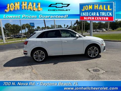 Used 2017 Audi Q3 2.0T Prestige w/ Prestige Package FWD image 14