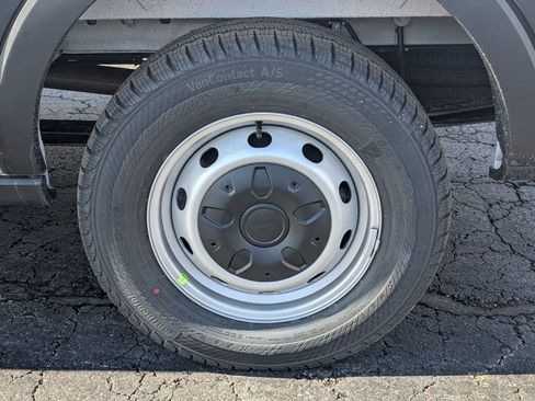 New 2026 Ford Transit 350 XL image 16