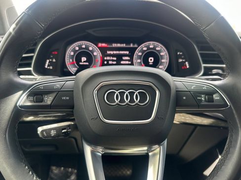 Used 2023 Audi Q7 3.0T Premium Plus AWD/4WD image 24