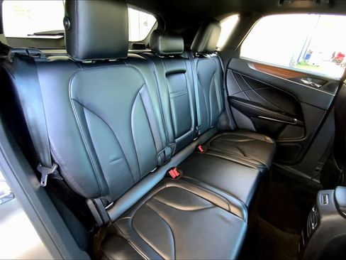 Used 2016 Lincoln MKC Reserve image 20