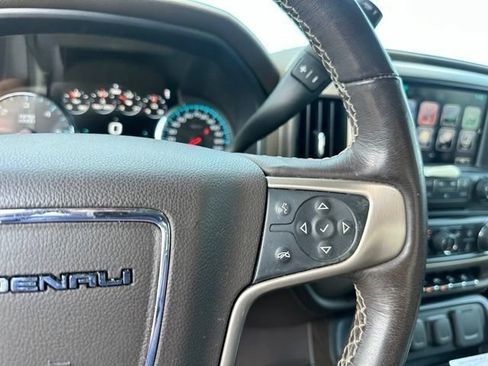 Used 2018 GMC Sierra 1500 Denali w/ Denali Ultimate Package AWD/4WD image 29