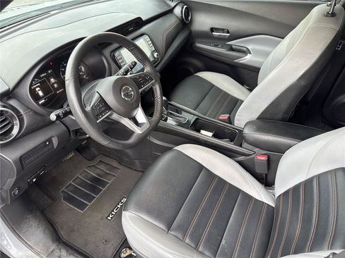 Used 2021 Nissan Kicks SR w/ SR Premium Package FWD image 11