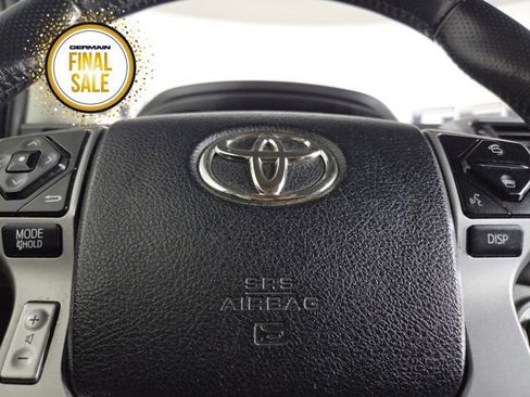 Used 2016 Toyota 4Runner SR5 image 21
