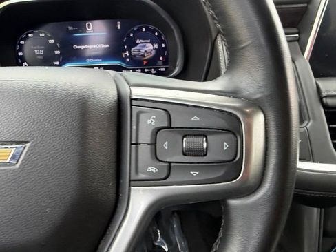 Used 2023 Chevrolet Suburban LT AWD/4WD image 14