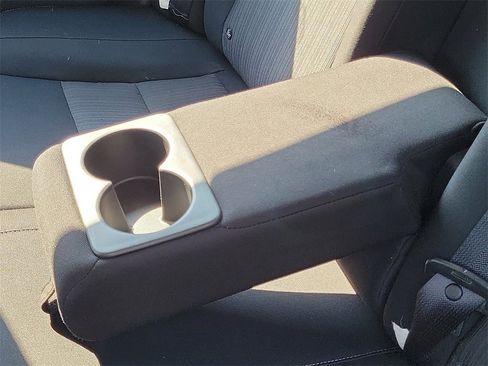 Used 2021 Nissan Sentra SV image 18