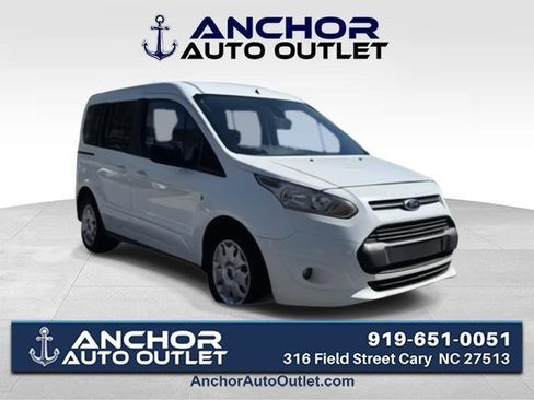 Used 2016 Ford Transit Connect XLT image 1