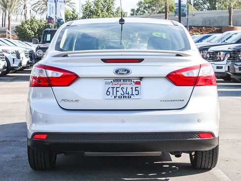 Used 2012 Ford Focus Titanium image 8