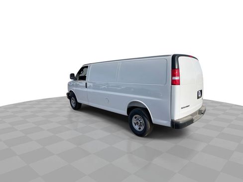 New 2025 GMC Savana 2500 Extended w/ Driver Convenience Package image 6