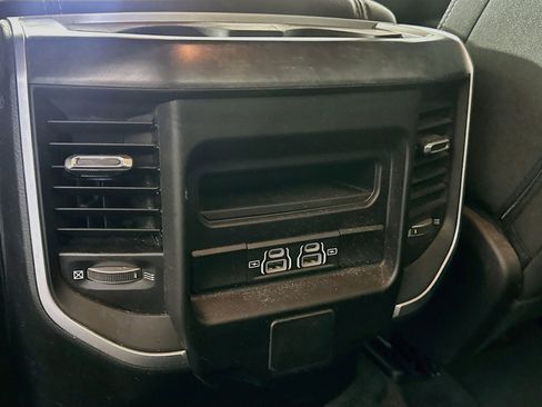 Used 2023 RAM 1500 Big Horn AWD/4WD image 25