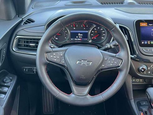 Used 2024 Chevrolet Equinox RS w/ RS Leather Package image 11