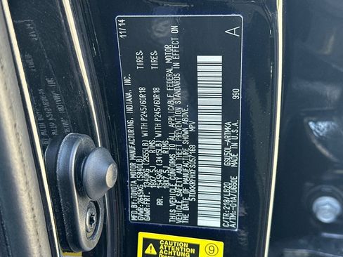 Used 2015 Toyota Highlander XLE FWD image 30
