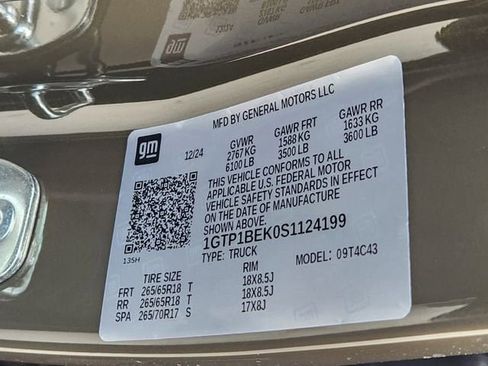 New 2025 GMC Canyon Elevation w/ Convenience Package image 23