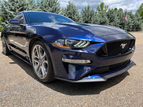 Used 2019 Ford Mustang GT Premium RWD image 35