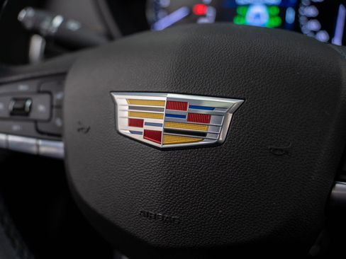 Used 2020 Cadillac XT4 Sport w/ Cold Weather Package image 25