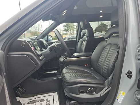 Used 2023 Rivian R1S Adventure AWD/4WD image 9