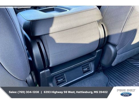Used 2022 Chevrolet Silverado 1500 Custom Trail Boss w/ Safety Confidence Package AWD/4WD image 24