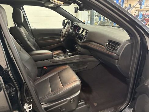 Used 2025 Dodge Durango GT AWD/4WD image 30