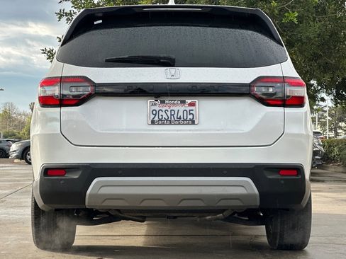 Used 2023 Honda Pilot EX-L image 5