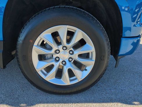 Used 2023 Chevrolet Silverado 1500 Custom image 33