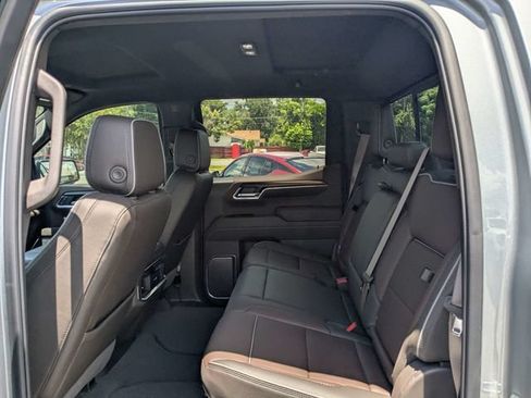 Used 2025 GMC Sierra 1500 Denali AWD/4WD image 13