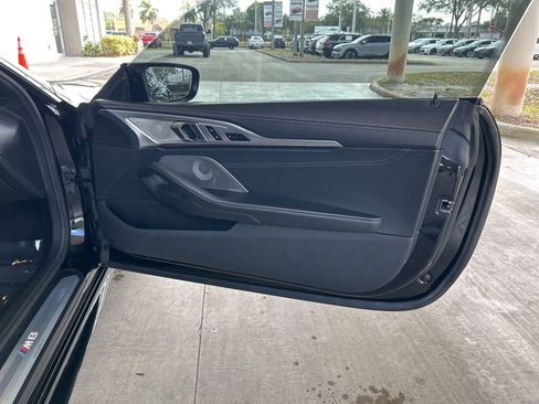 Used 2020 BMW M8 Convertible image 27