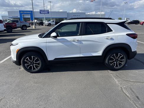 New 2025 Chevrolet TrailBlazer ACTIV w/ Convenience Package image 8