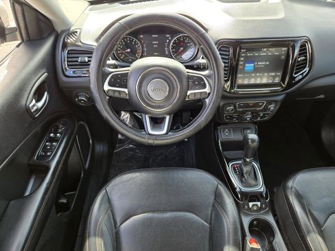 Used 2020 Jeep Compass Limited image 10