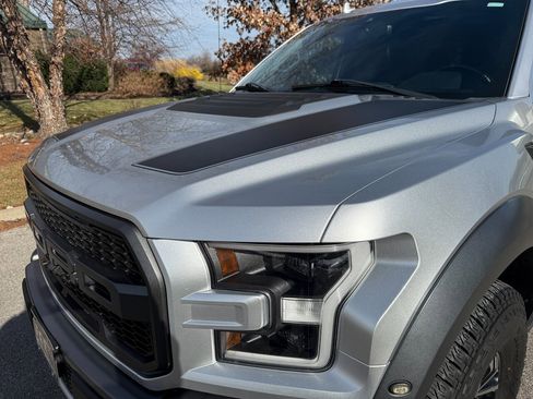 Used 2019 Ford F150 Raptor w/ Equipment Group 802A Luxury image 41