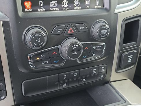 Used 2017 RAM 1500 Big Horn image 25