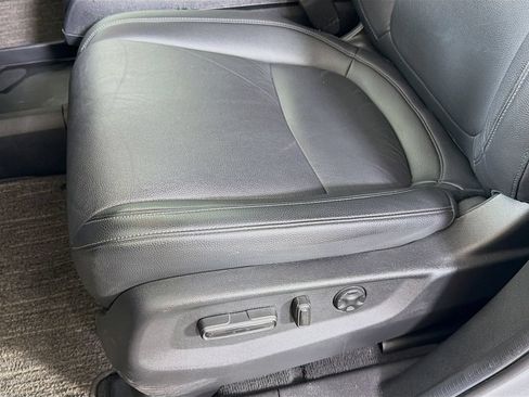 Used 2025 Honda Odyssey EX-L image 21