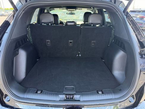 Used 2023 Ford Escape ST-Line w/ Tech Pack #1 FWD image 11