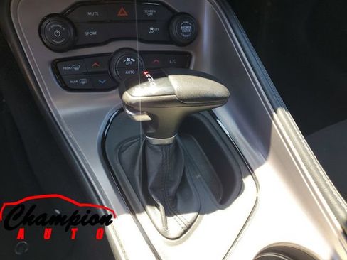 Used 2023 Dodge Challenger SXT RWD image 25