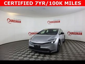Used 2024 Toyota Prius LE video 1