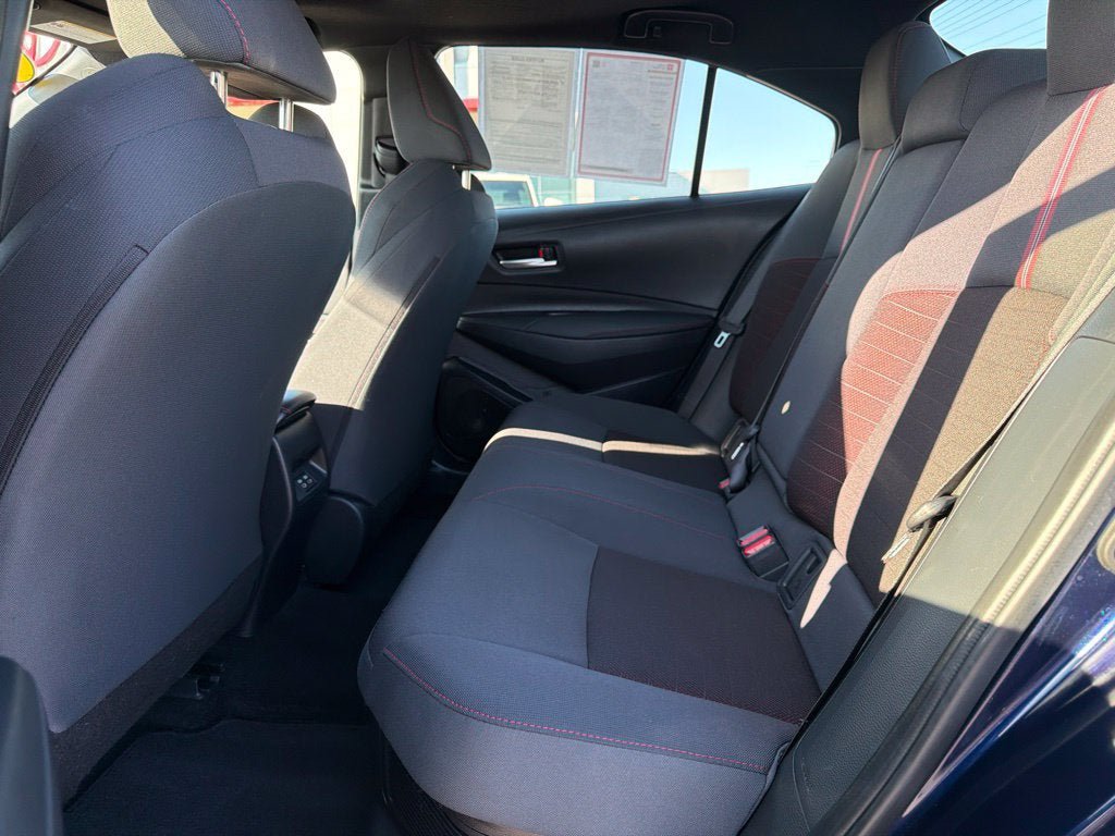 Used 2024 Toyota Corolla SE w/ SE Package FWD image 23
