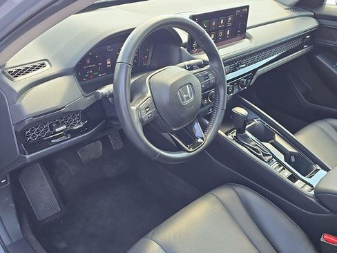 Used 2024 Honda Accord EX-L image 8