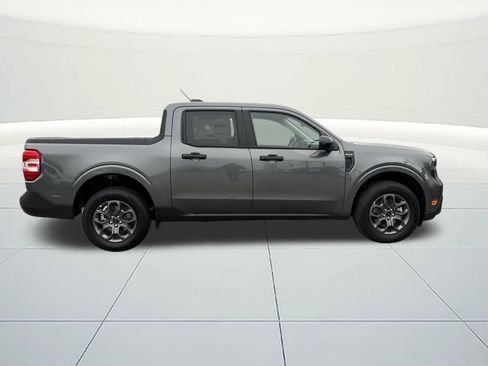 New 2025 Ford Maverick XLT w/ XLT Luxury Package image 6
