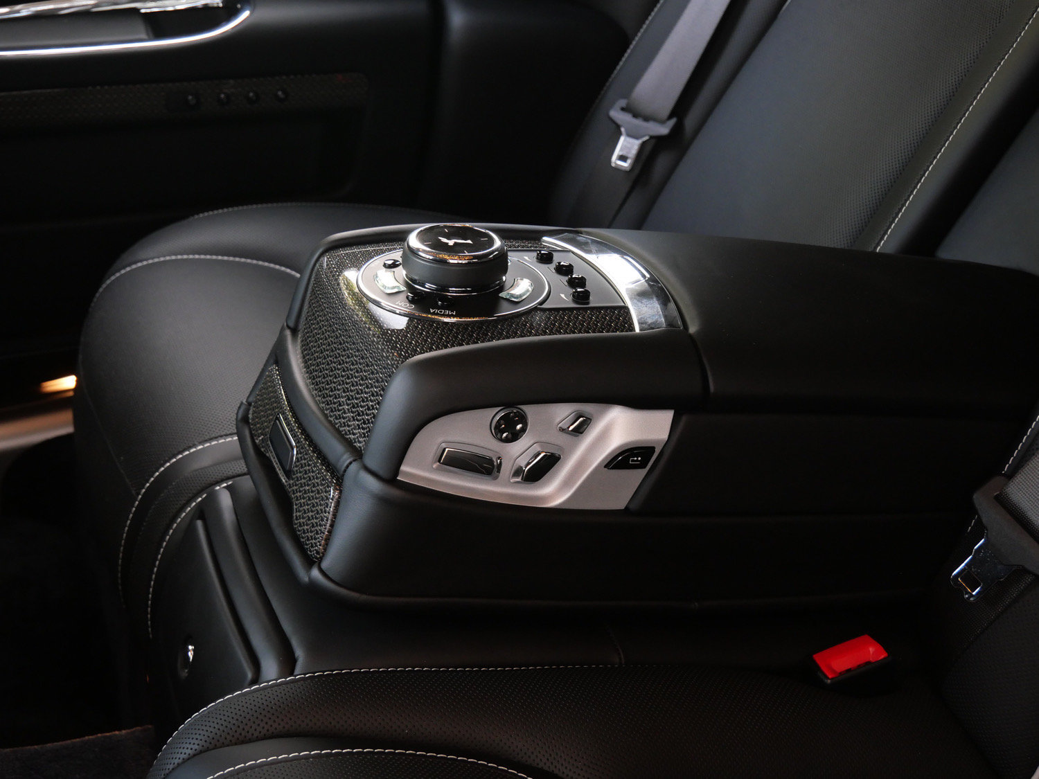 Used 2019 Rolls-Royce Ghost RWD image 31