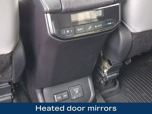 Used 2023 Toyota Highlander Bronze Edition AWD/4WD image 23