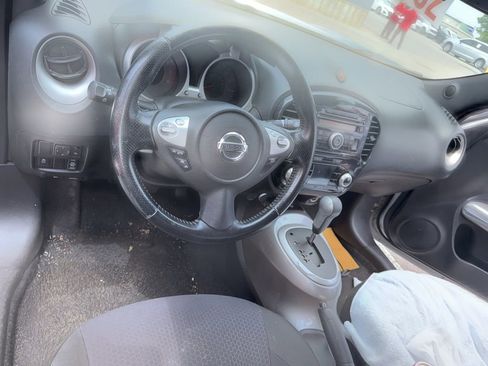 Used 2013 Nissan Juke SV AWD/4WD image 9