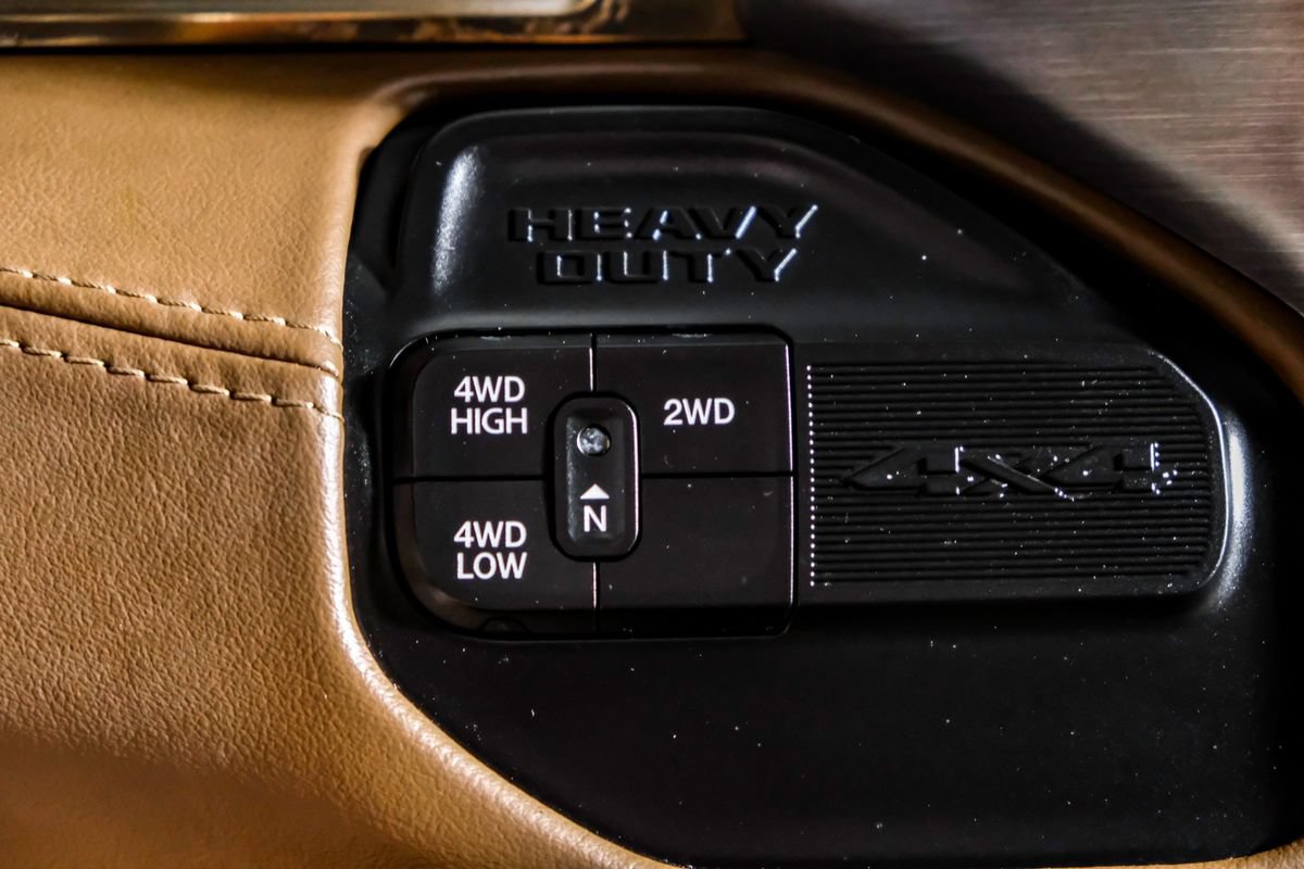 Used 2023 RAM 2500 Limited AWD/4WD image 25