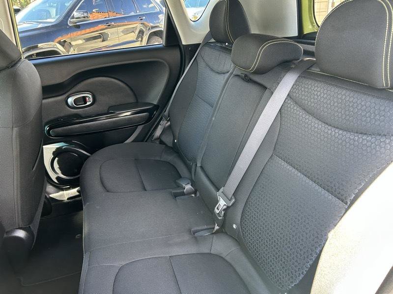 Used 2016 Kia Soul + w/ Audio Package FWD image 15