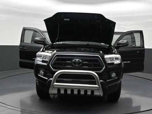 Used 2021 Toyota Tacoma SR5 RWD image 36