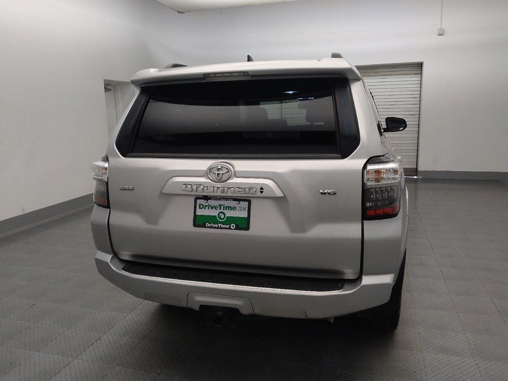 Used 2021 Toyota 4Runner SR5 Premium w/ Moonroof Package RWD image 7